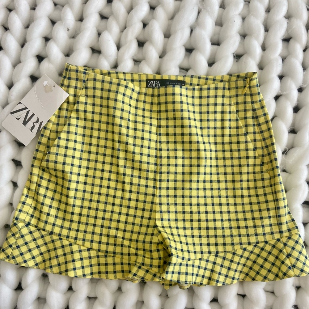 ZARA SHORTS
